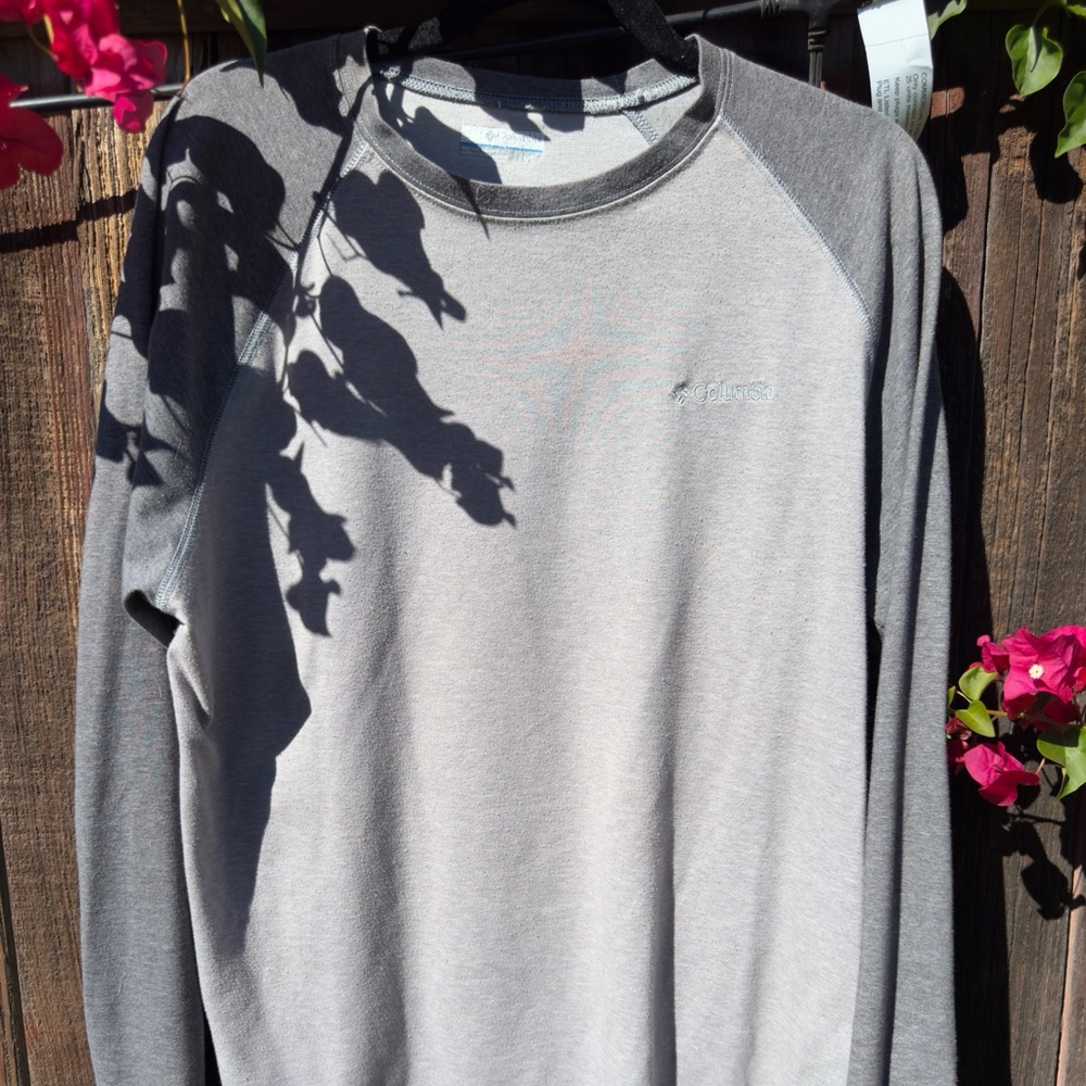 Columbia Heather Gray Crewneck Top